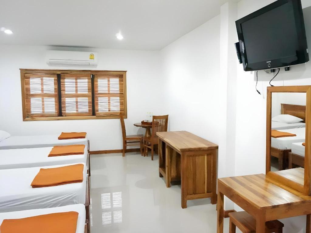 Thongphaphum Place Exterior foto